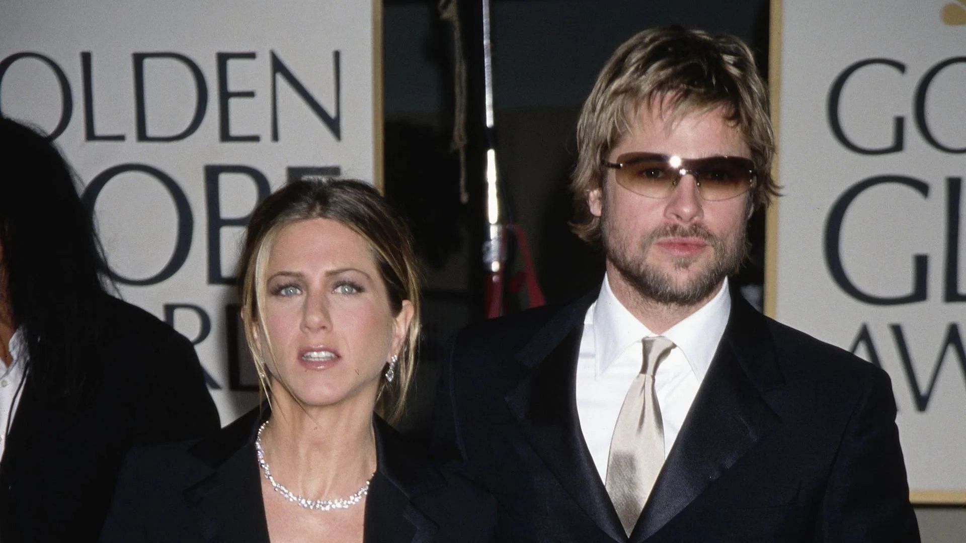 Brad Pitt and Jennifer Aniston arriving for the 59th Annual Golden Globe Awards at the Beverly Hilton Hotel (Image via Getty)